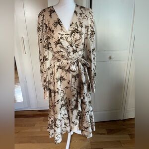 ANTONIO MELANI Cream and Brown Floral Long Sleeve Dress